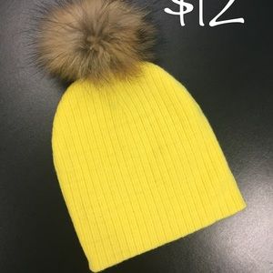 Kids hat with detachable Pom Pom